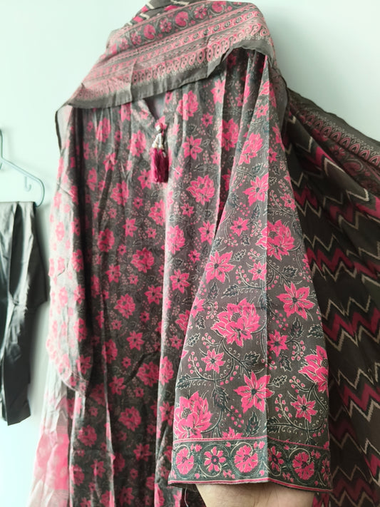 BIN SAEED Casual Printed Lawn 3 Piece Suit - Red Flower