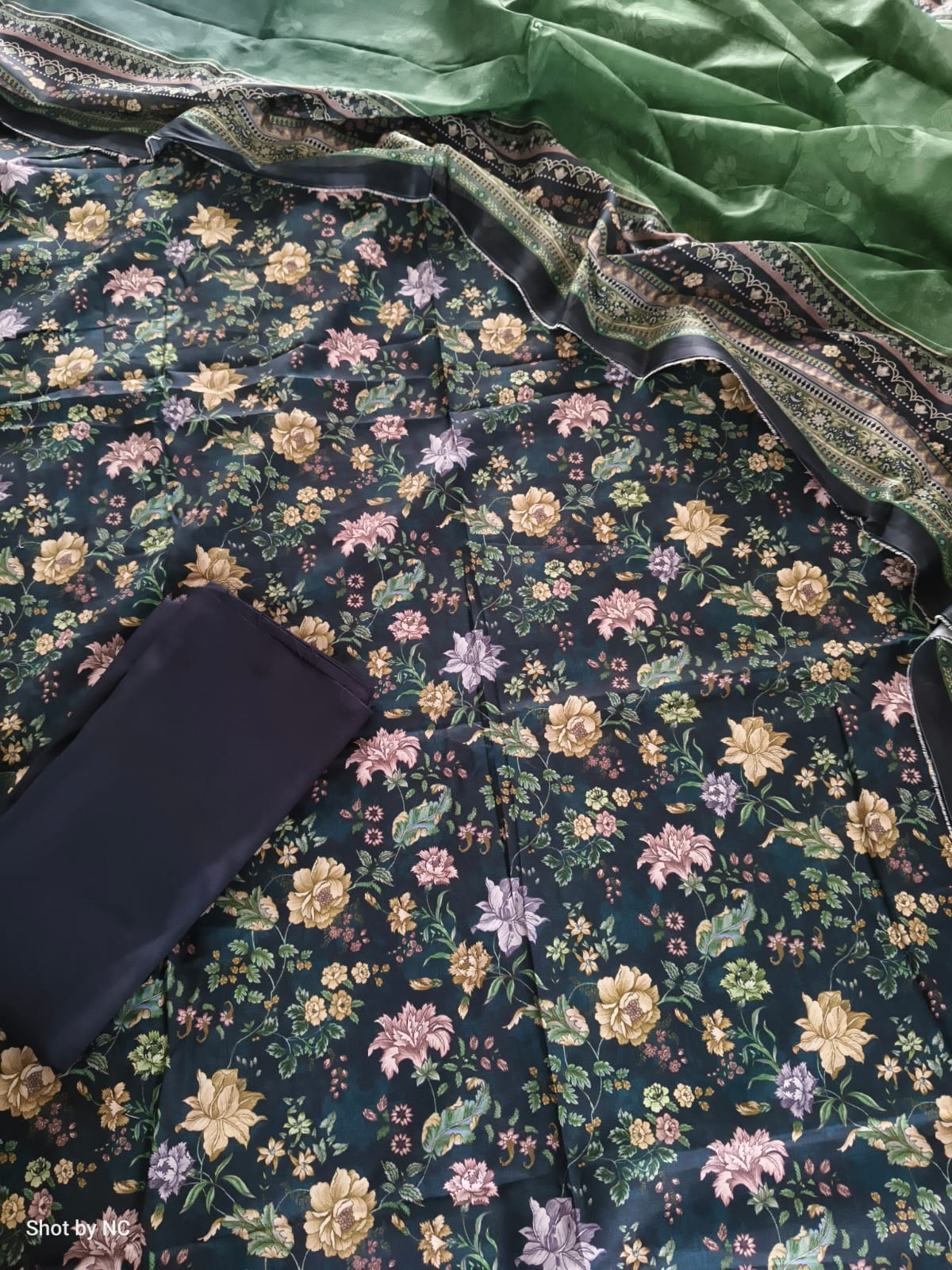 Bin Saeed 03 Printed Lawn Unstitched 3-Piece Suit