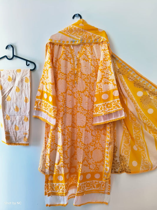 SADABAHAR Luxury 2 piece suit Yellow