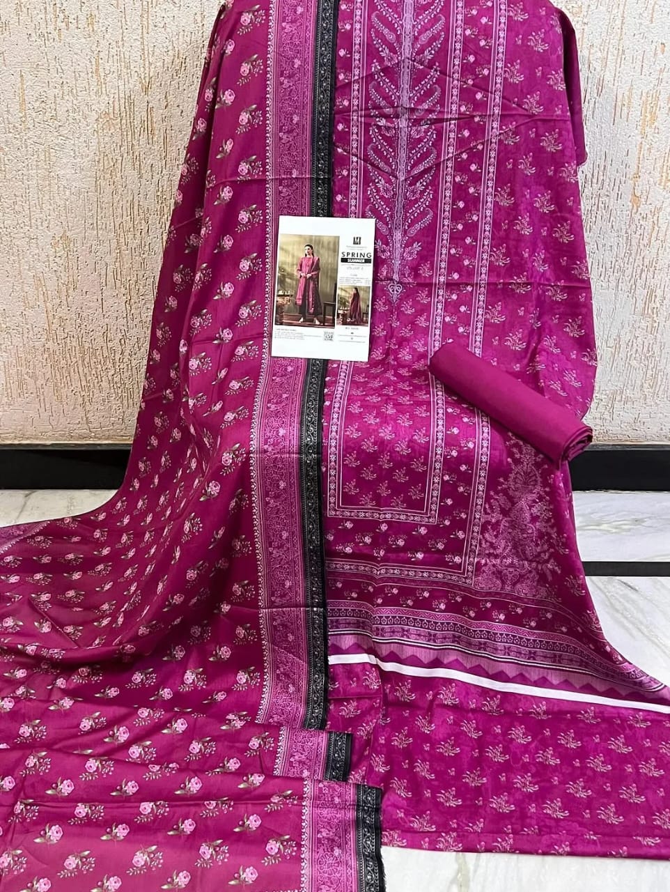 MD04 Printed Lawn Suit | 3 Piece Unstitched Pakistani Lawn Dress with Printed Dupatta