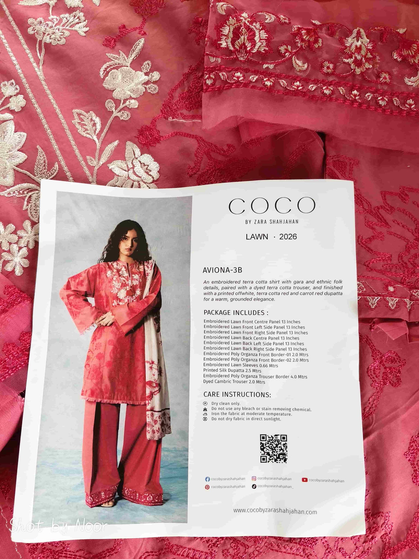 COCO Lawn 2026 by Zara Shahjahan – AVIONA-3B Embroidered 3 Piece Suit with Organza Dupatta