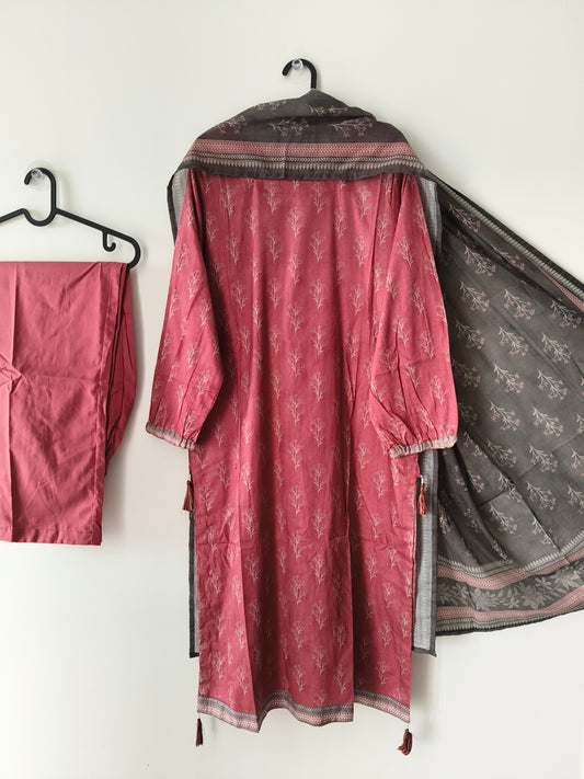 BIN SAEED Casual Printed Lawn 3 Piece Suit - Red