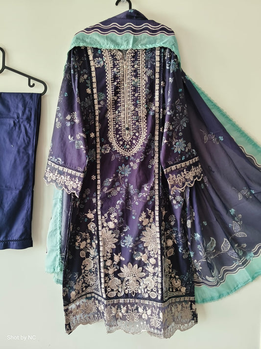 SBL06 Festive Embroidered Lawn Suit – 3 Piece Collection