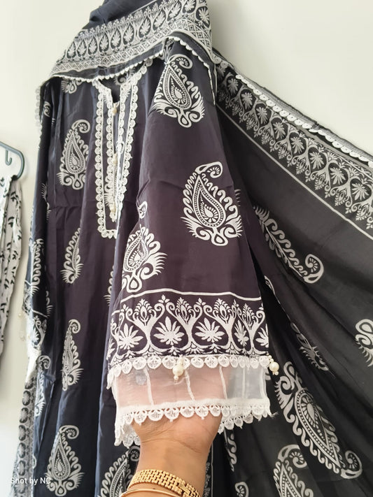 U03 Urooj Summer Prints Vol. 2 – Ready to Wear Pakistani Lawn Suit