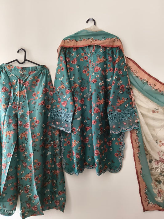 SC04 Sadabahar Festive Co-ord Set with Lawn Dupatta