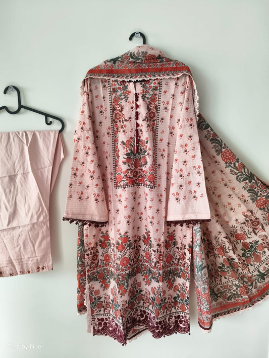 Khaadi Embroidered Lawn Suit With Lawn Dupatta