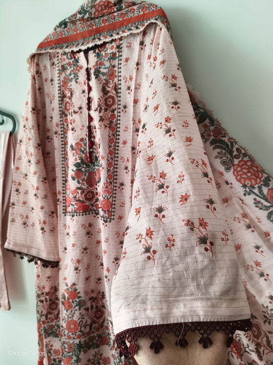 Khaadi Embroidered Lawn Suit With Lawn Dupatta