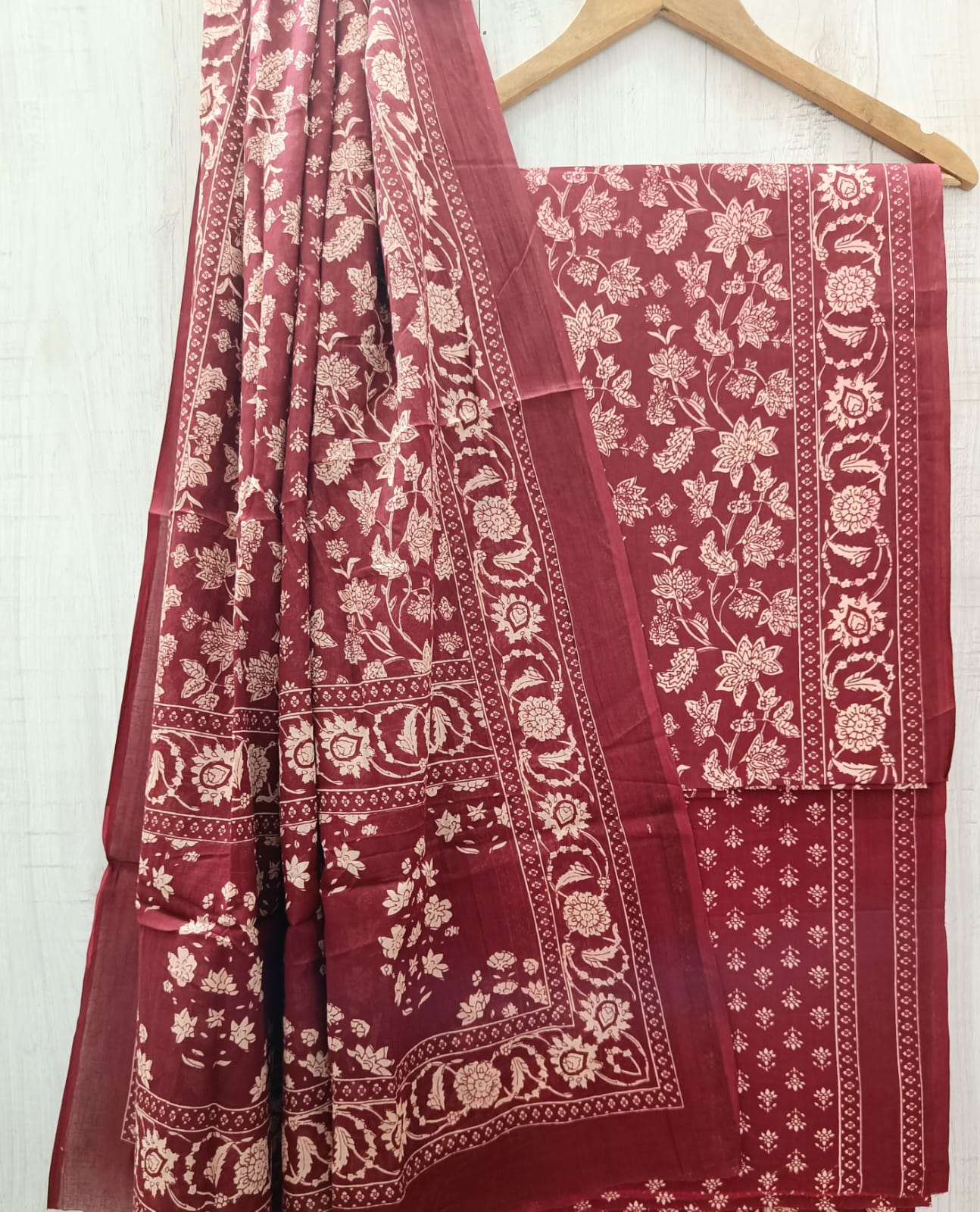 J06 Premium Jaipuri Cotton Unstitched Suit Set with Mulmul Dupatta
