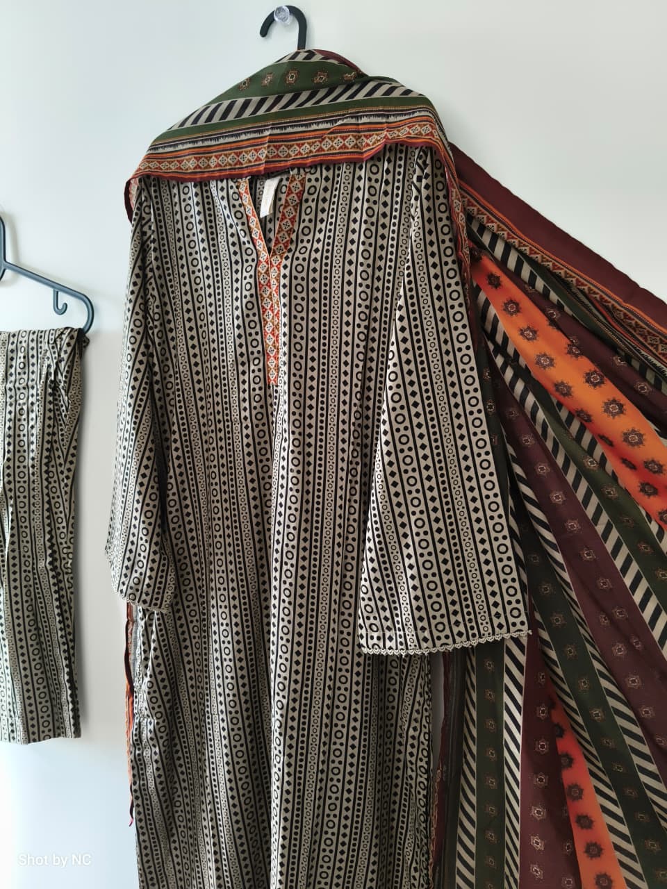 BS04 BIN SAEED STITCHED – 2026 LATEST COLLECTION ✨